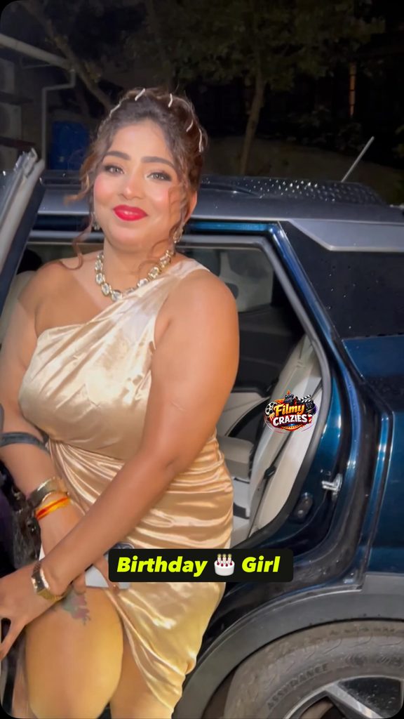 hot Aayushi Jaiswal